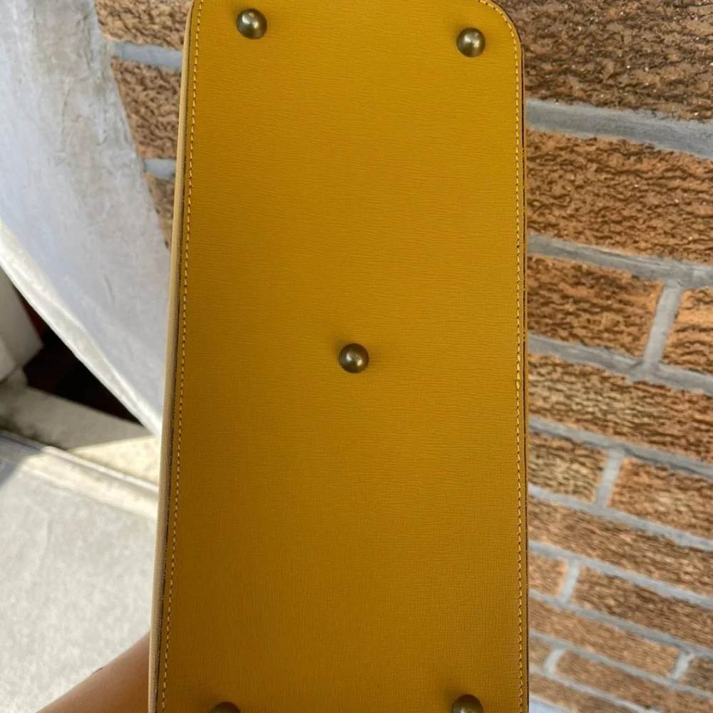 FLOTO MUSTARD YELLOW ITALIAN LEATHER SATCHEL - Picture 10 of 10